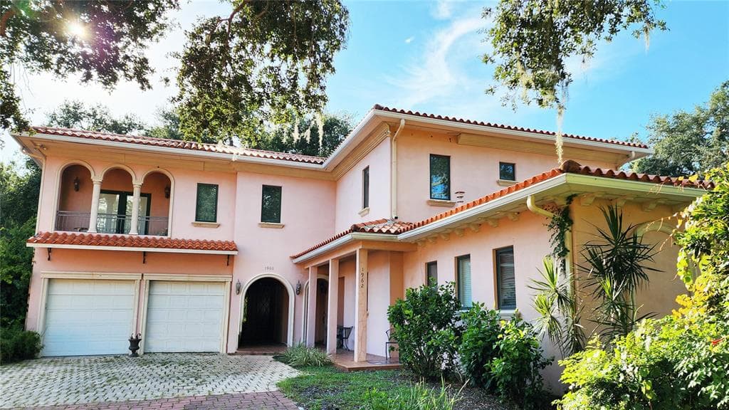 1962 FREEDOM DRIVE, CLEARWATER, FL 33755