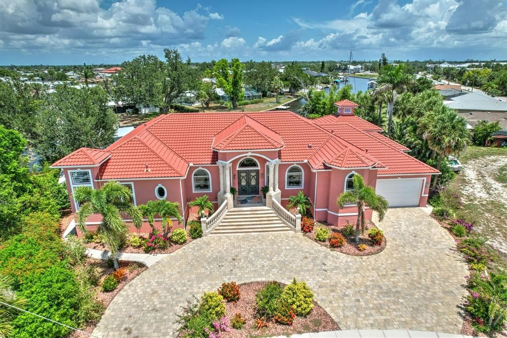 4409 CREWS COURT, PORT CHARLOTTE, FL 33952