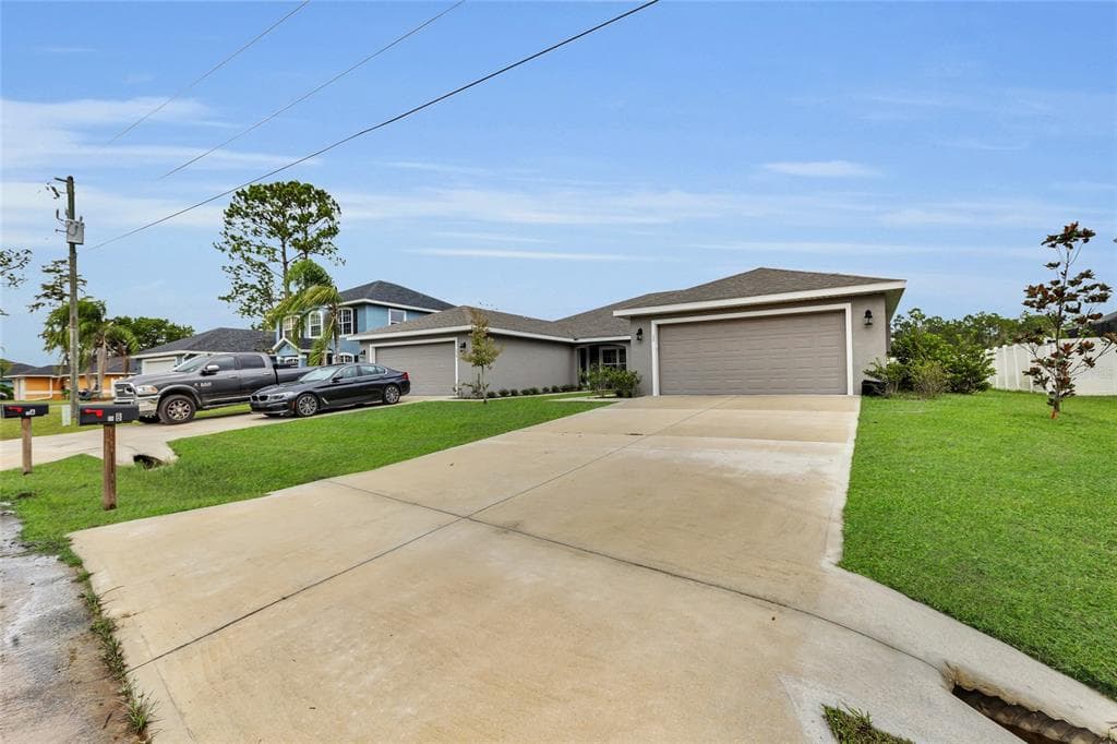 13 LLOVERA PLACE, PALM COAST, FL 32164