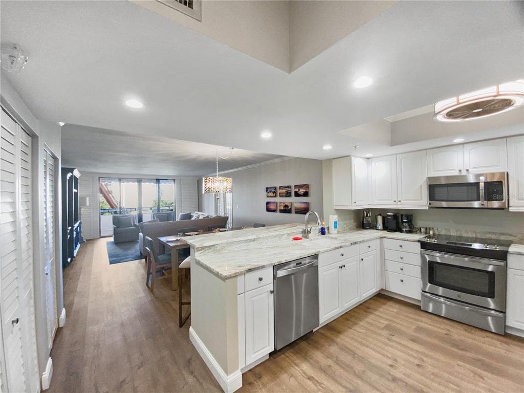 1445 GULF OF MEXICO DRIVE # 305, LONGBOAT KEY, FL 34228