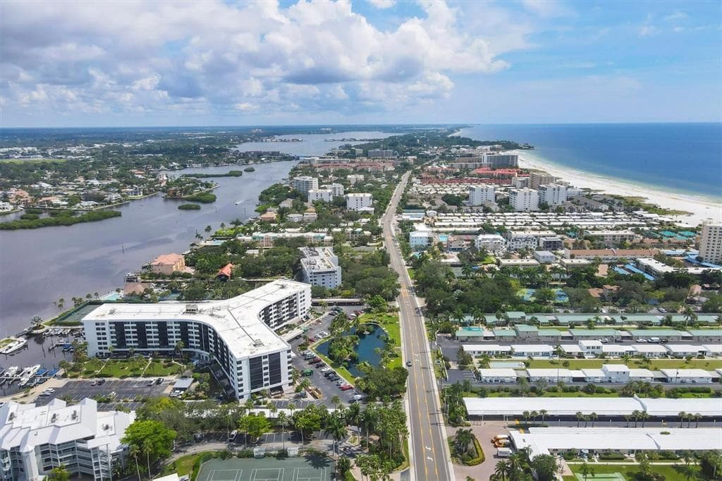 5855 MIDNIGHT PASS ROAD # 420, SARASOTA, FL 34242