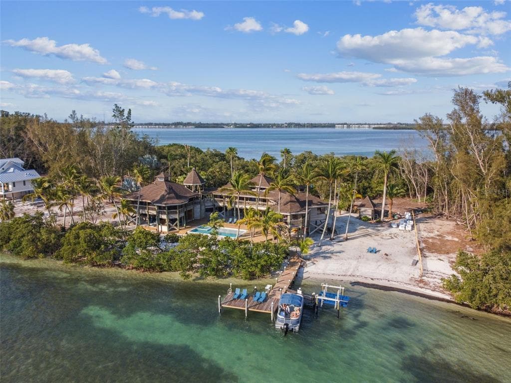 7147 LA LENAIRE DRIVE, LONGBOAT KEY, FL 34228