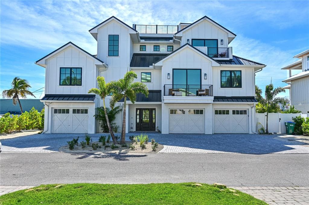 305 55TH STREET, HOLMES BEACH, FL 34217