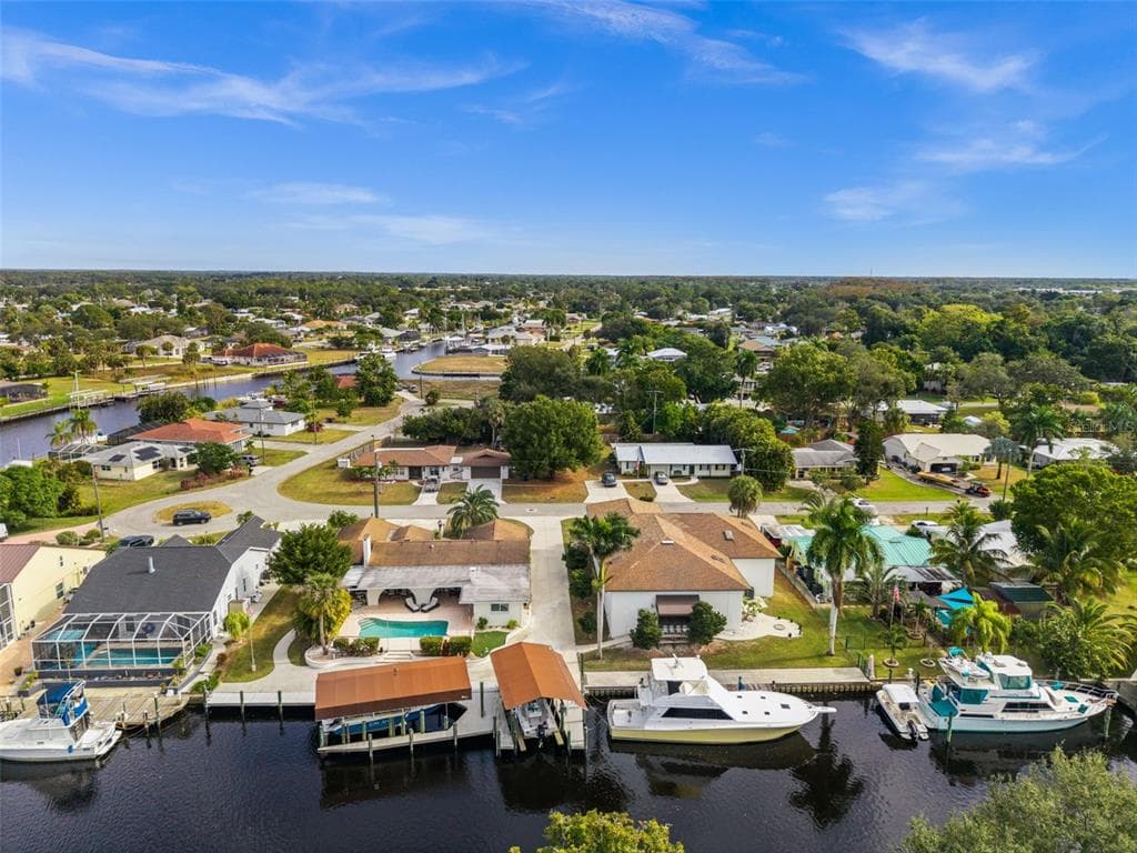 2129 W TOBAGO CIRCLE, FORT MYERS, FL 33905