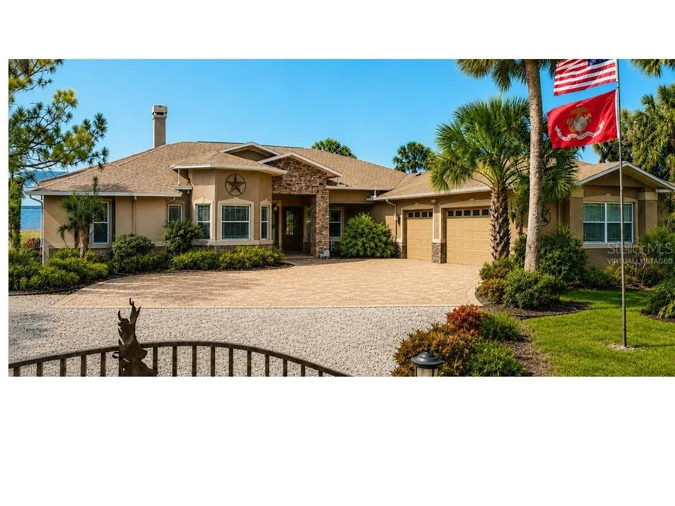 2209 LOST RIVER TRAIL, RUSKIN, FL 33570
