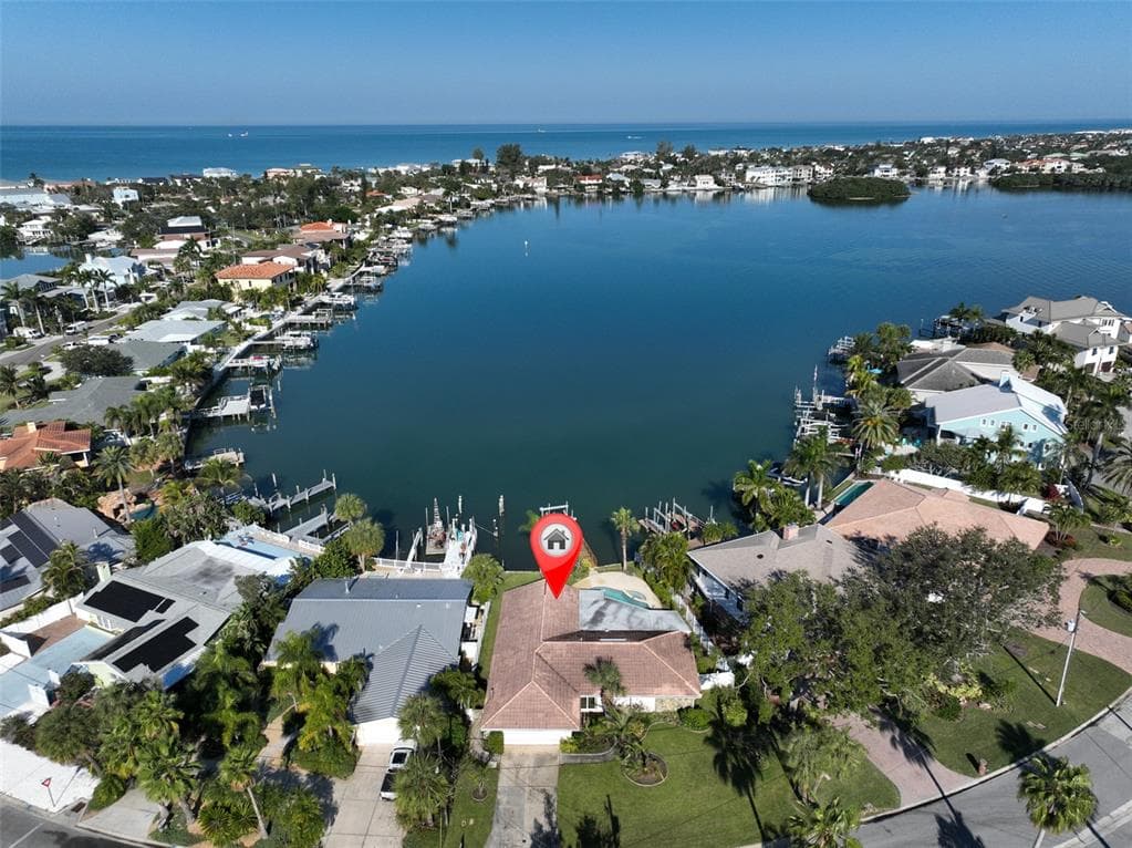 410 HARBOR DRIVE N, INDIAN ROCKS BEACH, FL 33785