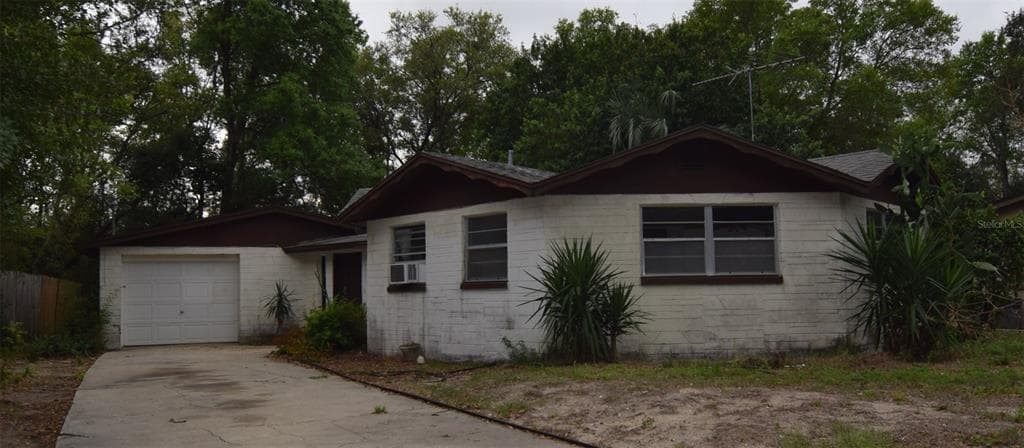 8428 ANAY COURT, NEW PORT RICHEY, FL 34653