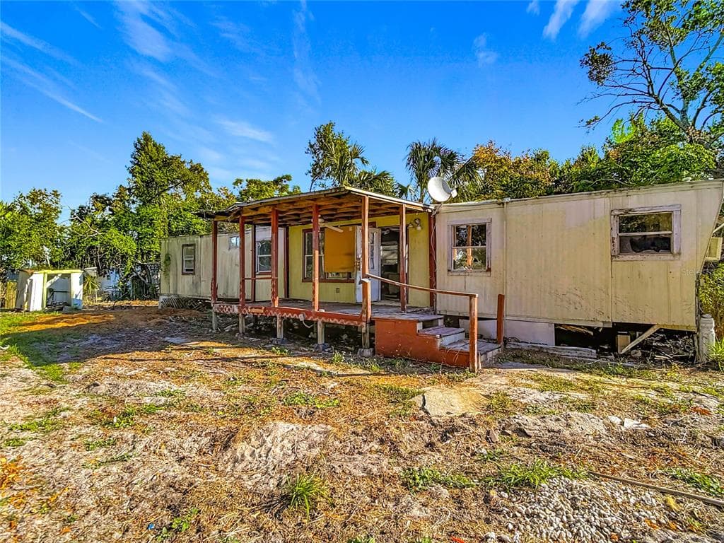 7135 ELIZABETH AVENUE, HUDSON, FL 34667