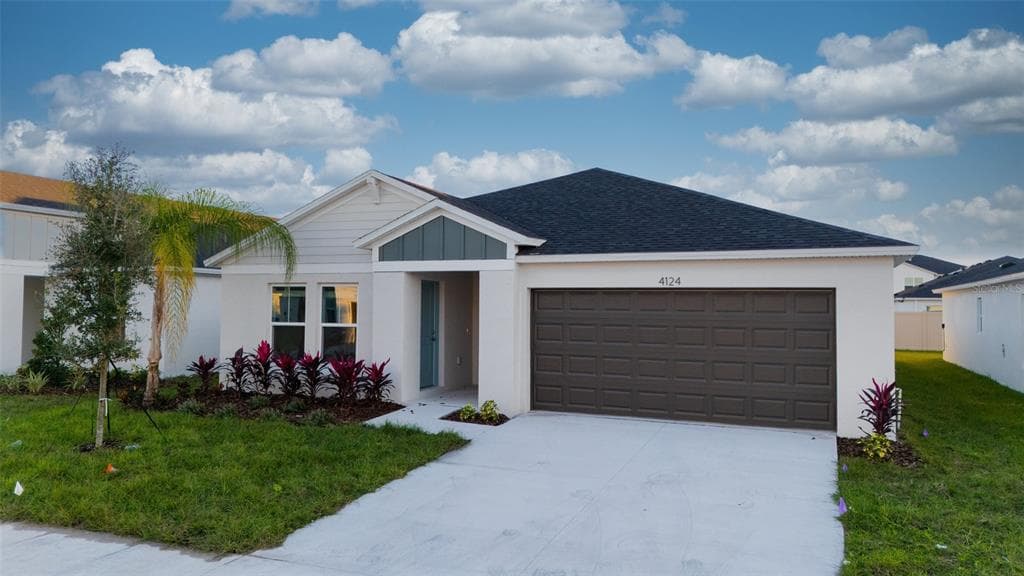 4124 RIVER BEACON BOULEVARD, DAVENPORT, FL 33837
