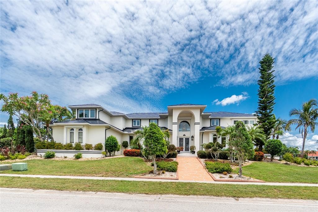 202 GEORGE ROAD SE, PORT CHARLOTTE, FL 33952