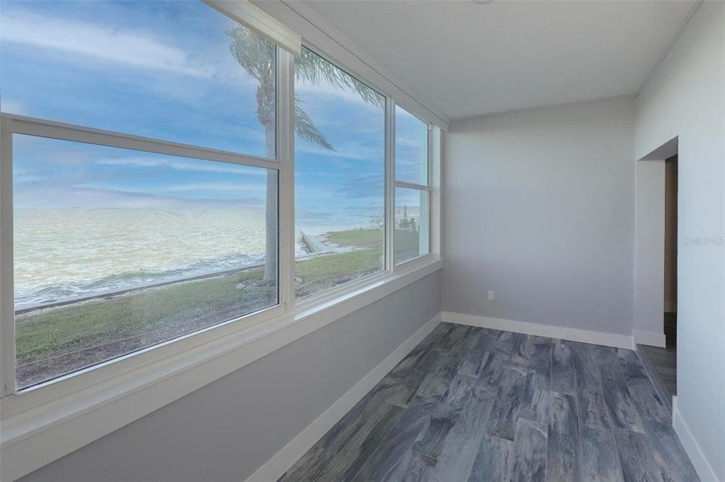 5 GATESHEAD DRIVE # 107, DUNEDIN, FL 34698