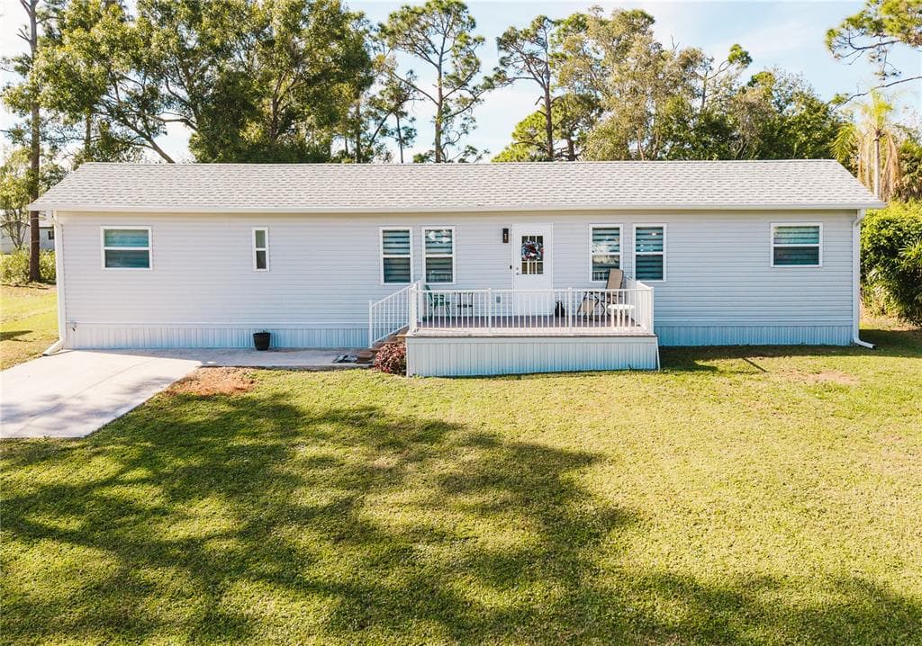 11296 OLIVE CIRCLE, PUNTA GORDA, FL 33955