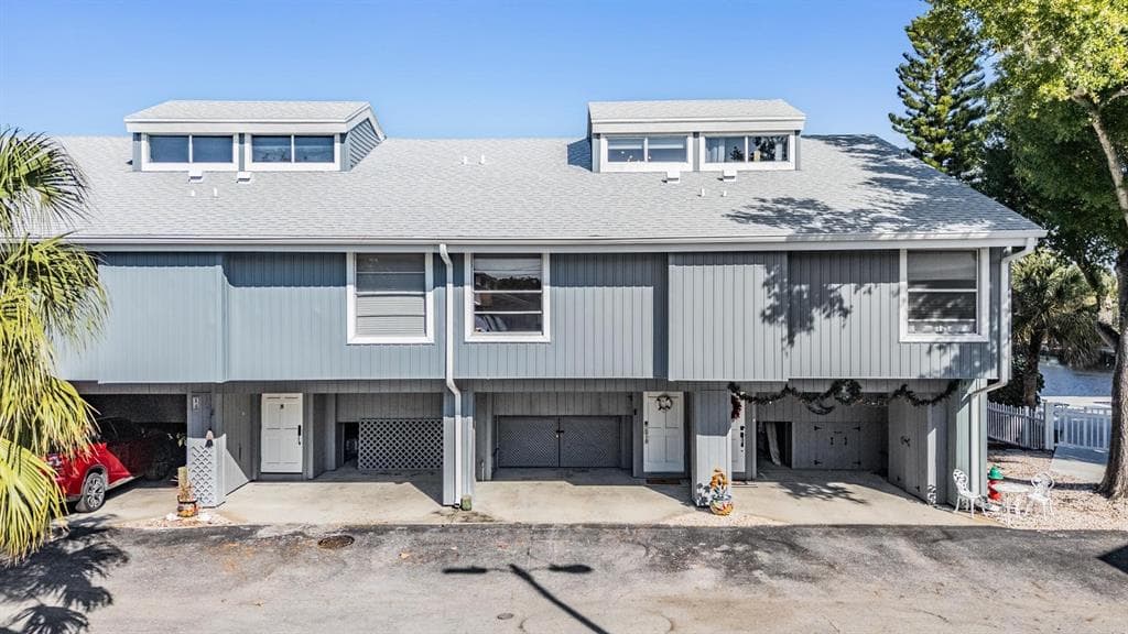 200 MERES BOULEVARD # 16, TARPON SPRINGS, FL 34689