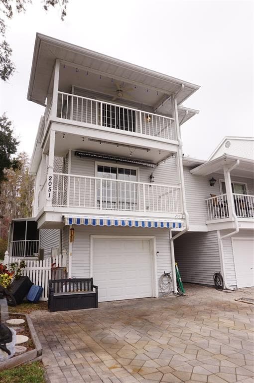 2051 VISTA DEL SOL CIRCLE # 201, LUTZ, FL 33558