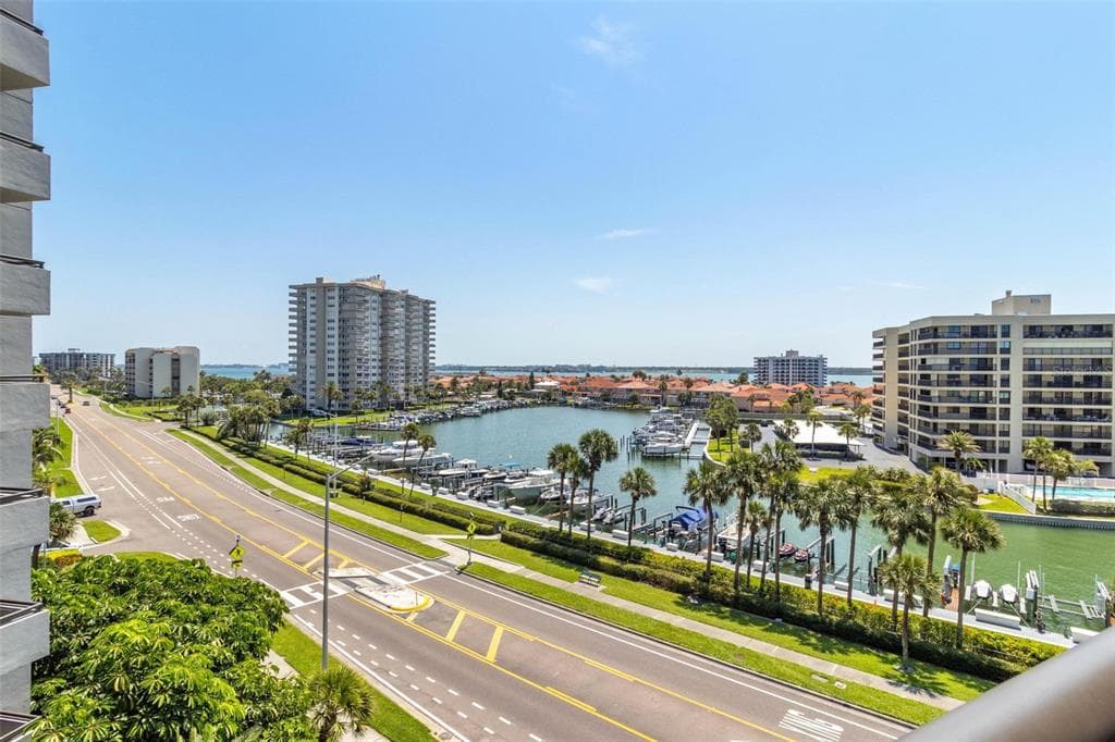1660 GULF BOULEVARD # 607, CLEARWATER BEACH, FL 33767