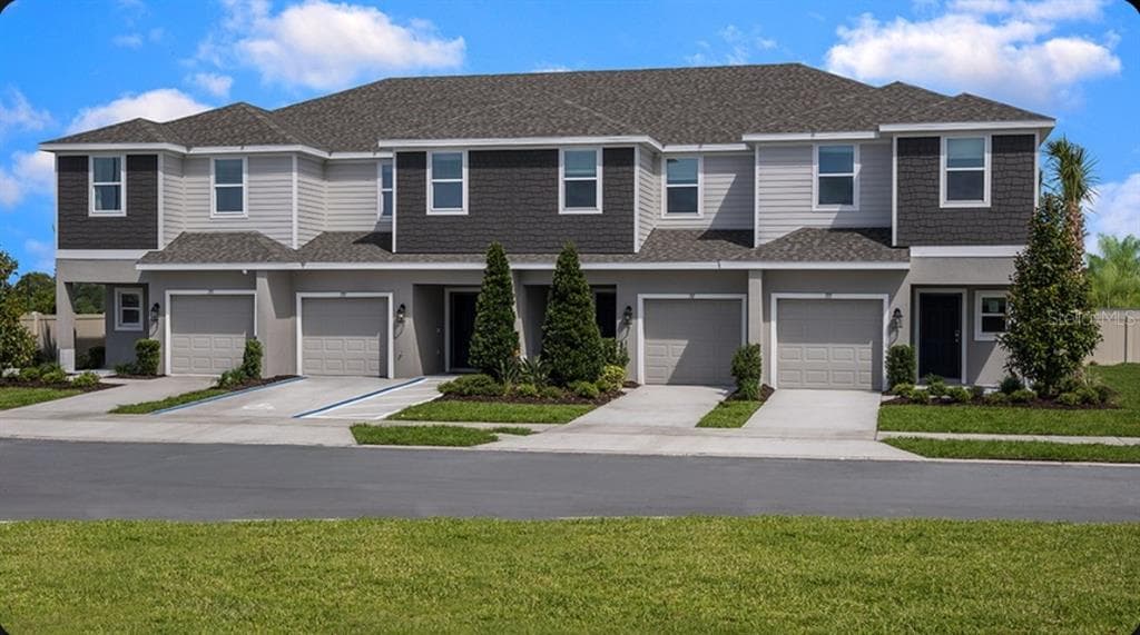 703 PERTH DRIVE, MOUNT DORA, FL 32757