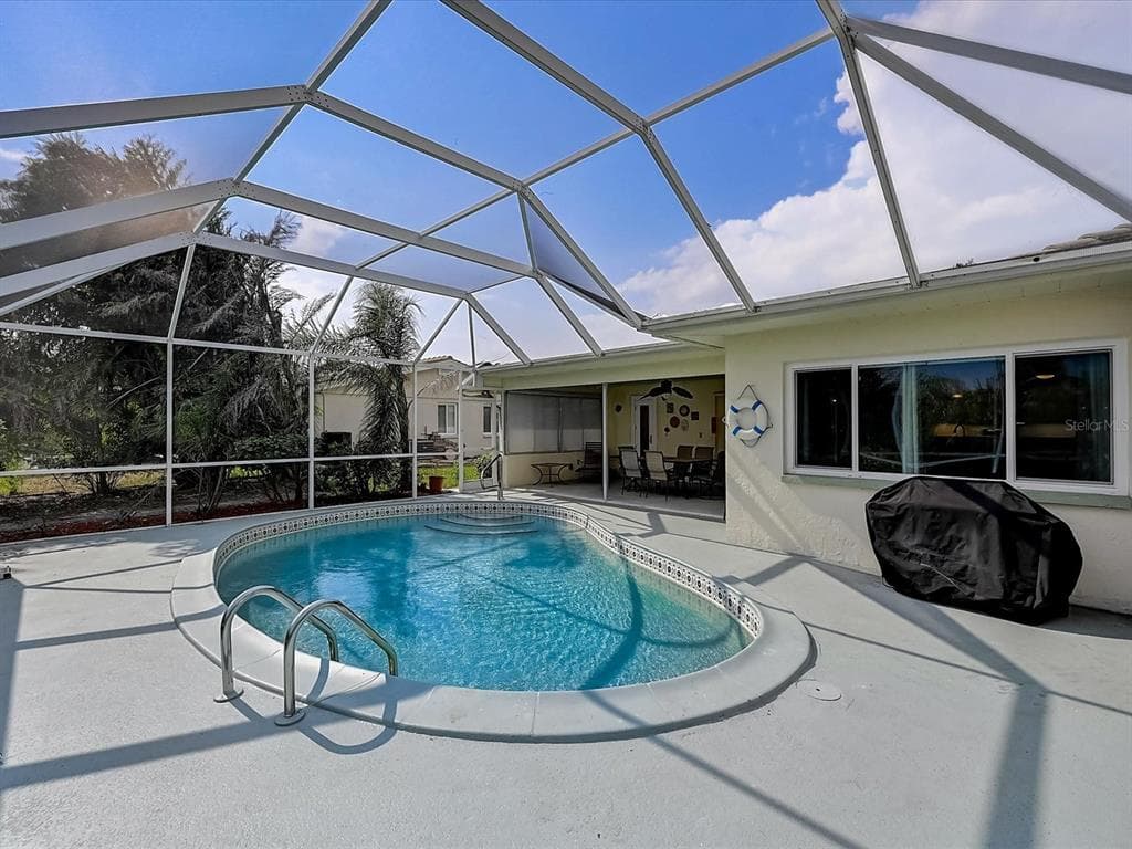 10 STONE MOUNTAIN BOULEVARD, ENGLEWOOD, FL 34223