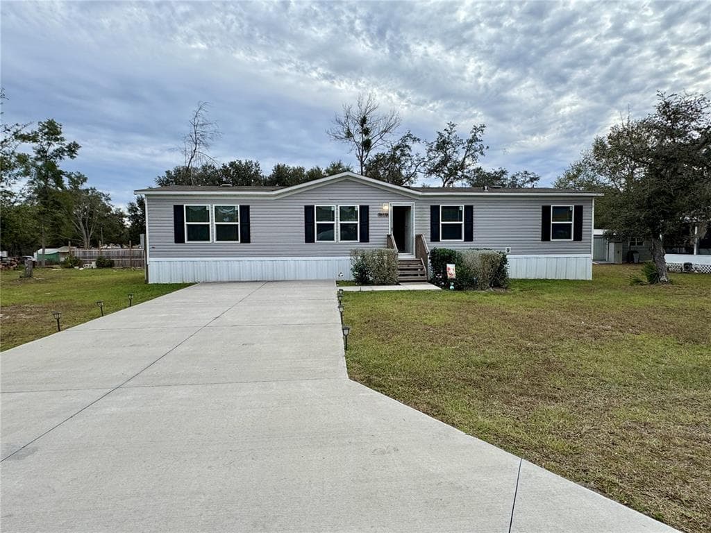 18472 SE 58TH PLACE, OCKLAWAHA, FL 32179