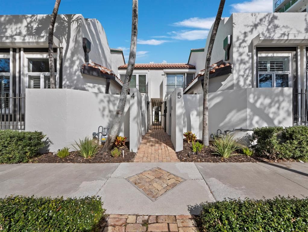 200 COCOANUT AVENUE # 7, SARASOTA, FL 34236