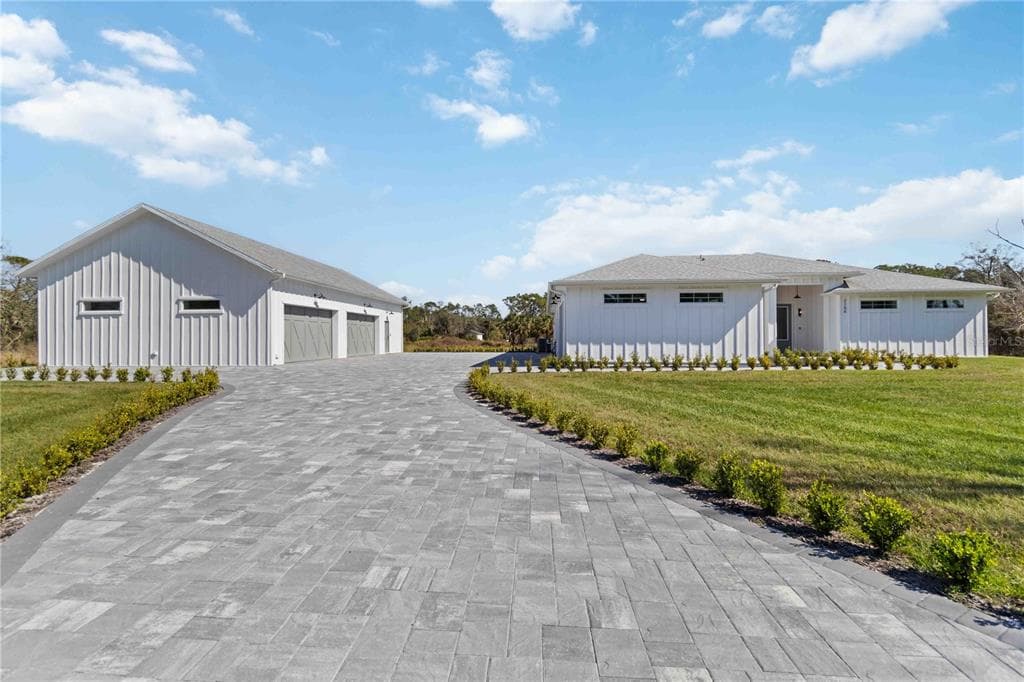 2154 AZURE ROAD, NORTH PORT, FL 34286