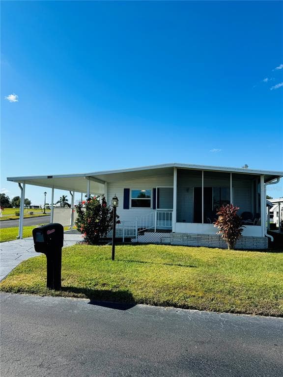 320 ALOHA DRIVE, HAINES CITY, FL 33844