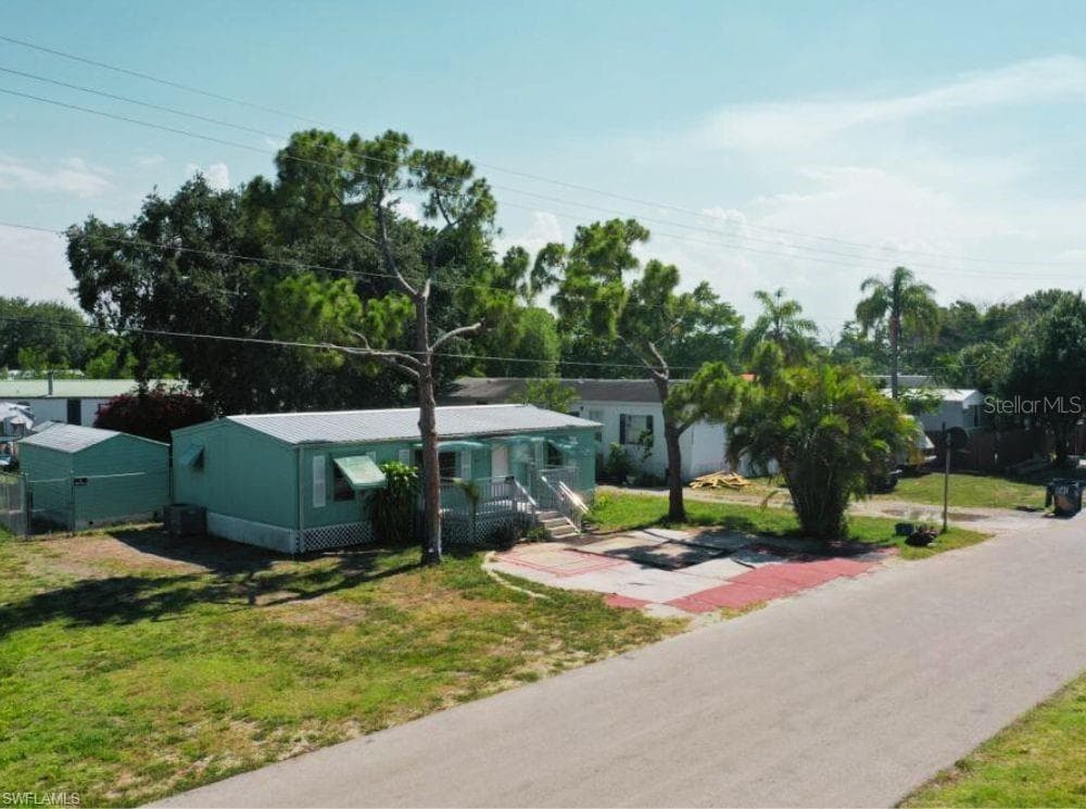 1281 RICHMOND AVENUE, CLEWISTON, FL 33440