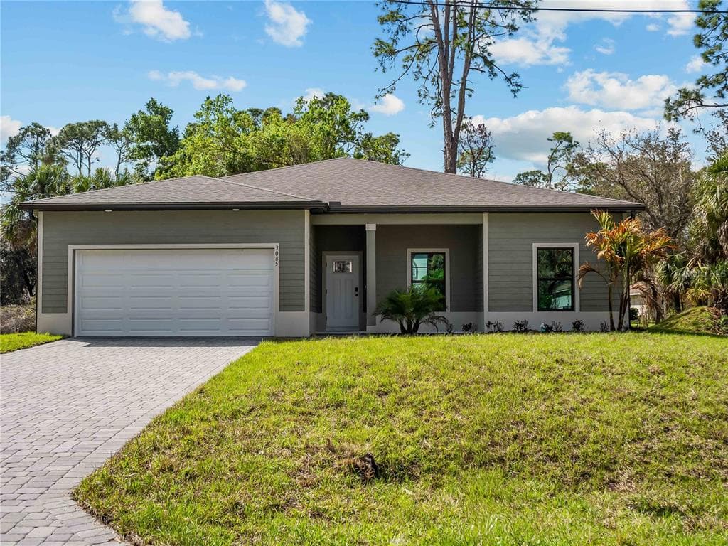 3085 STOCKTON AVENUE, NORTH PORT, FL 34286