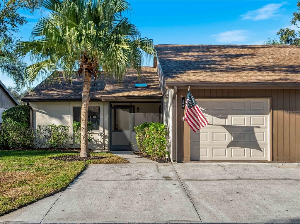 365 OAK HILL WAY # 32, SARASOTA, FL 34232
