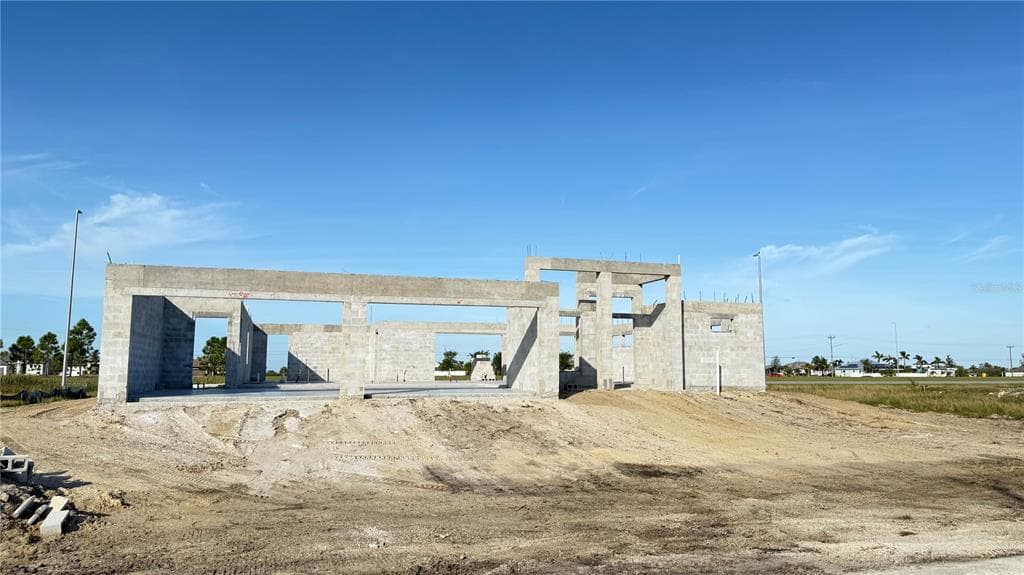 324 NW 31ST PLACE, CAPE CORAL, FL 33993
