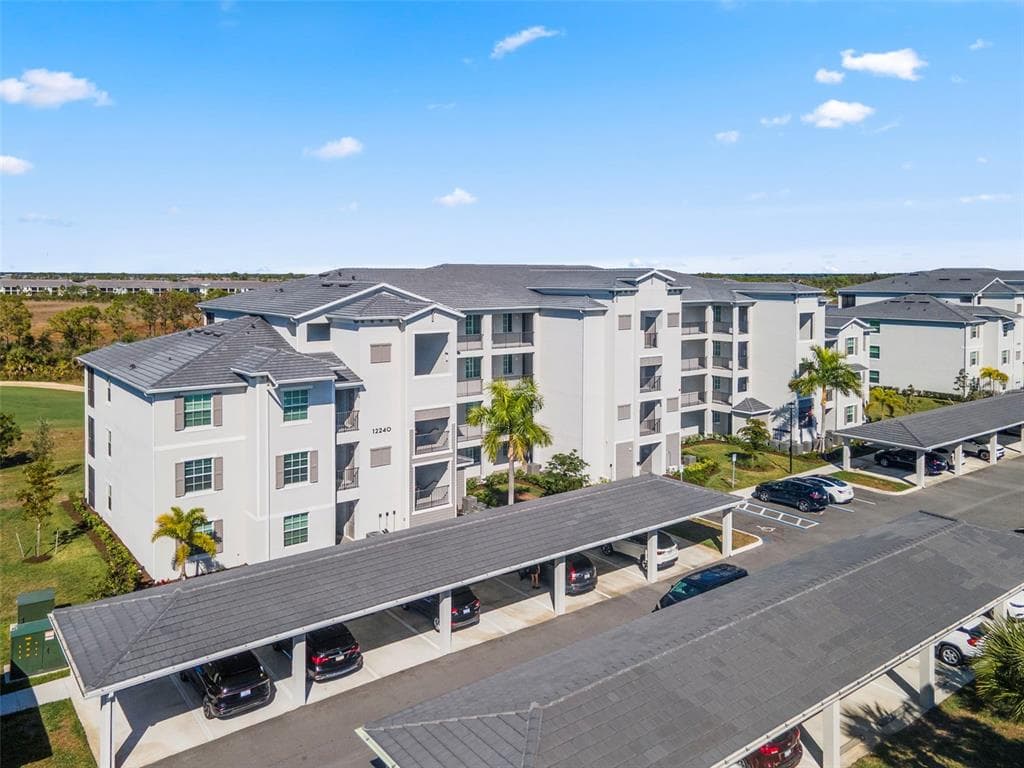 12240 WELLEN GOLF STREET # 104, VENICE, FL 34293