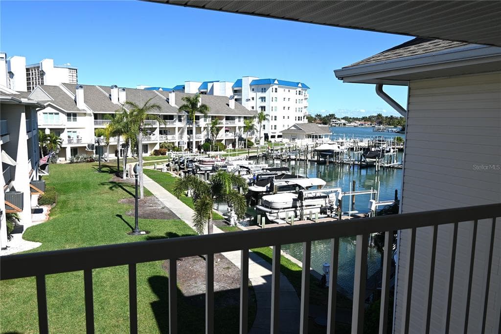 9215 CAPTIVA CIRCLE, ST PETE BEACH, FL 33706