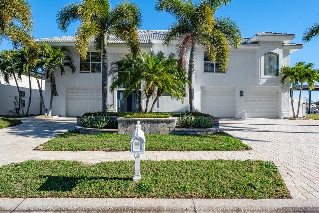 5949 SEABIRD DRIVE S, GULFPORT, FL 33707