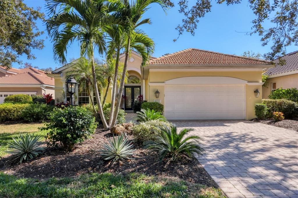 8135 ABINGDON COURT, UNIVERSITY PARK, FL 34201
