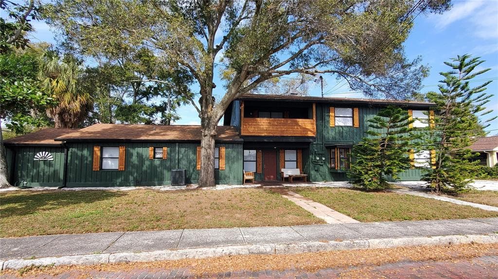 368 RIDGE ROAD SW, LARGO, FL 33770