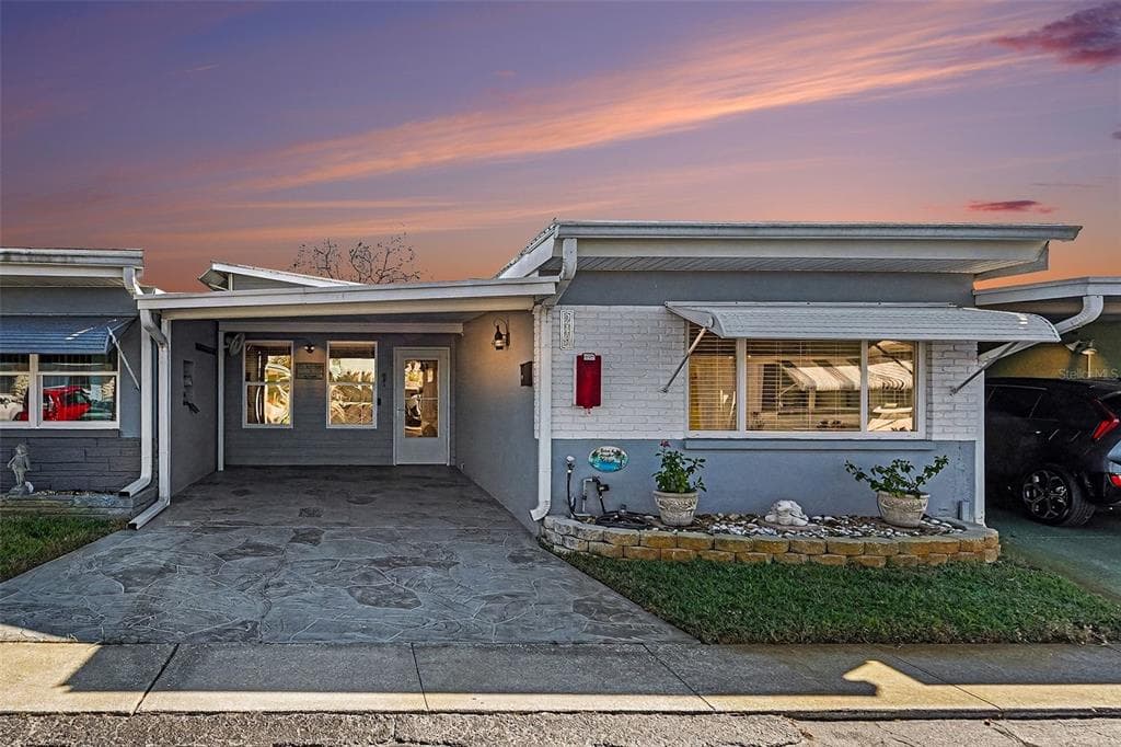 250 ROSERY ROAD NW # 219, LARGO, FL 33770