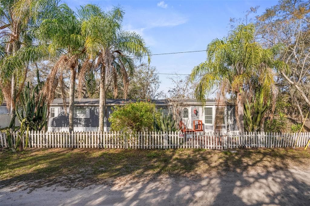 10205 BURTON STREET, NEW PORT RICHEY, FL 34654