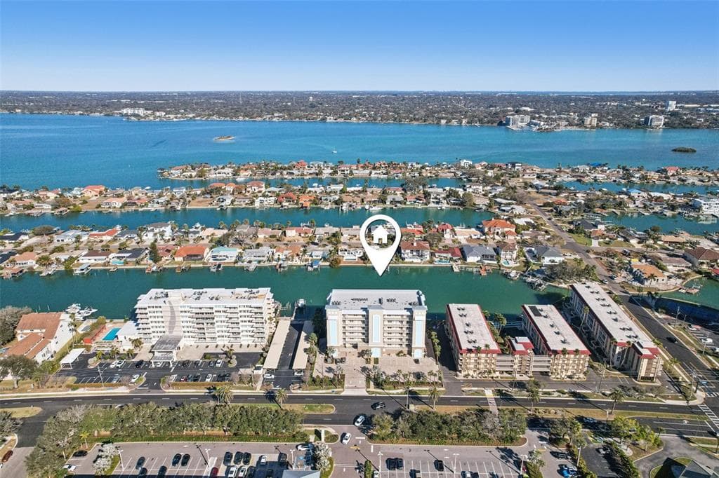 125 ISLAND WAY # 404, CLEARWATER BEACH, FL 33767