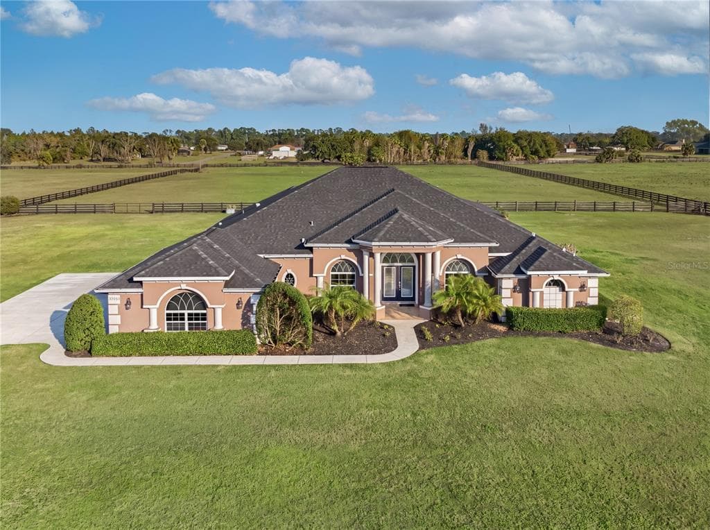 29222 CAN DO LANE, TAVARES, FL 32778