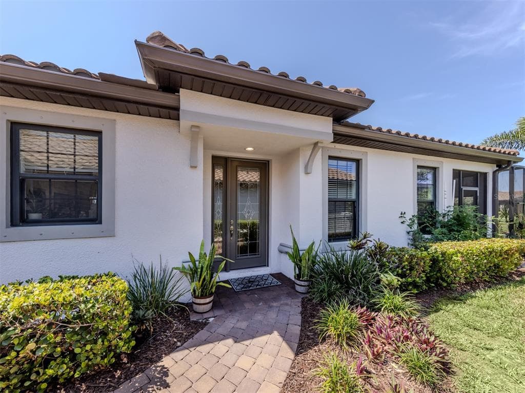 5853 SEMOLINO STREET, NOKOMIS, FL 34275