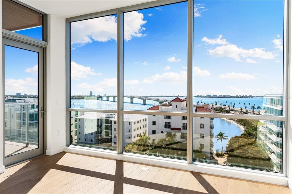111 GOLDEN GATE # 701, SARASOTA, FL 34236