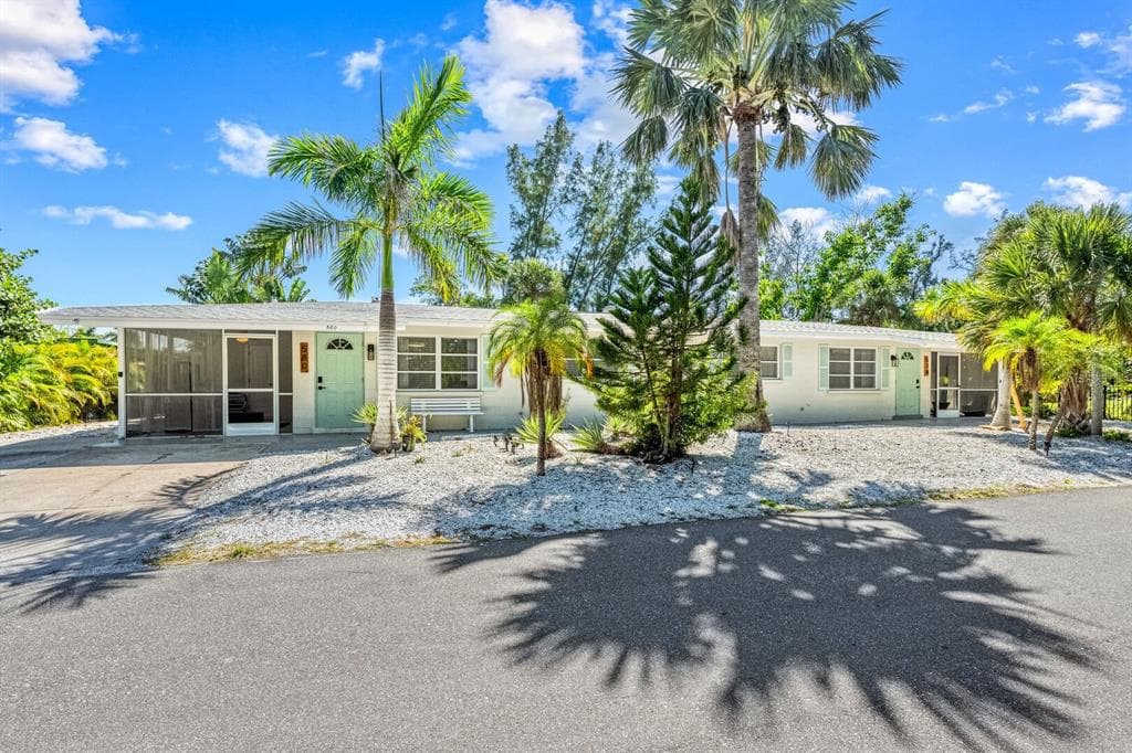 578 COMPANION WAY, LONGBOAT KEY, FL 34228