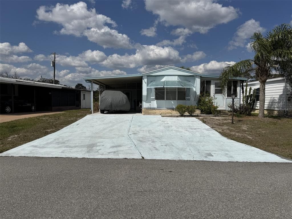 8508 BREEZE HILL DRIVE, LAKE WALES, FL 33898