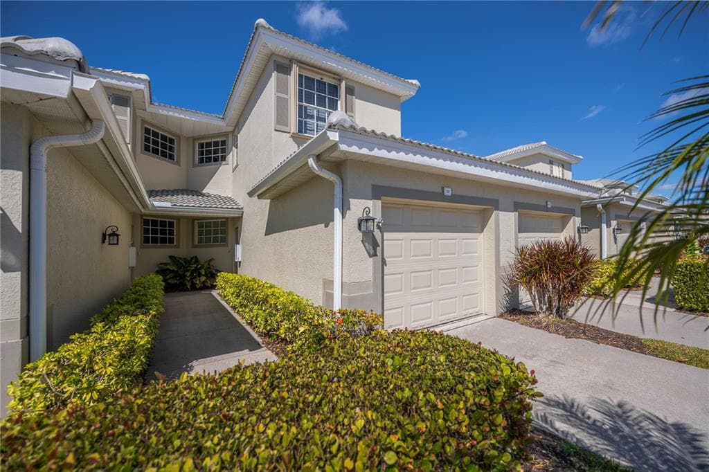 3433 GRAND VISTA COURT # 202, PORT CHARLOTTE, FL 33953