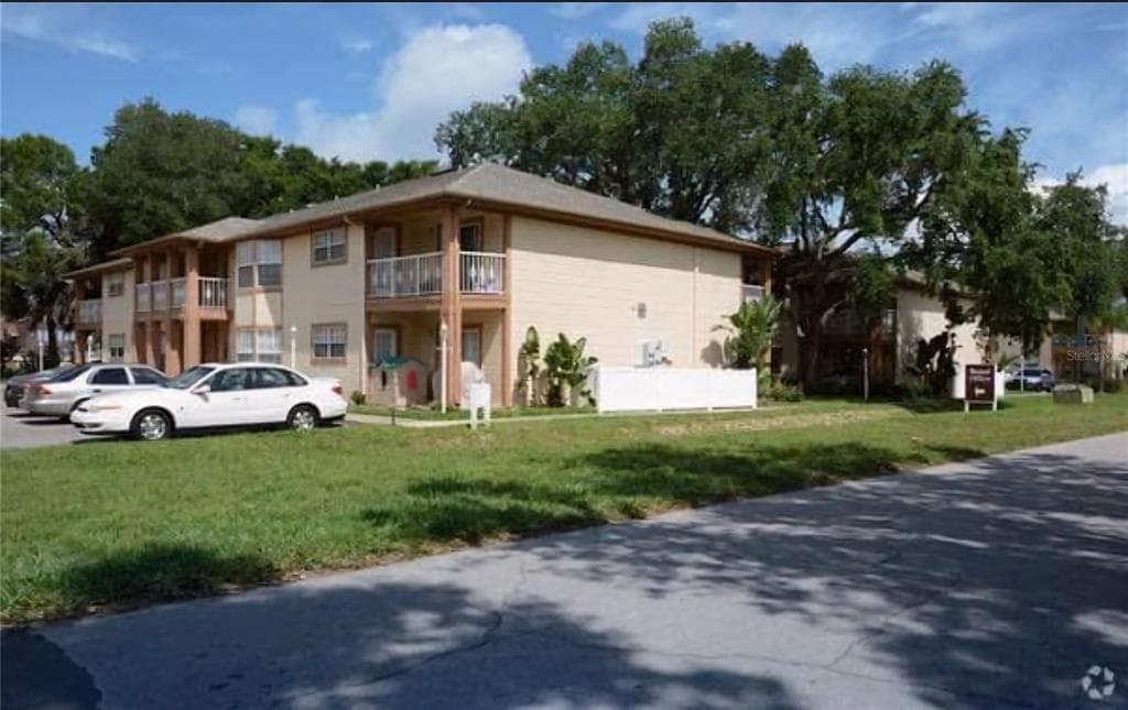5551 EXECUTIVE DRIVE, NEW PORT RICHEY, FL 34652