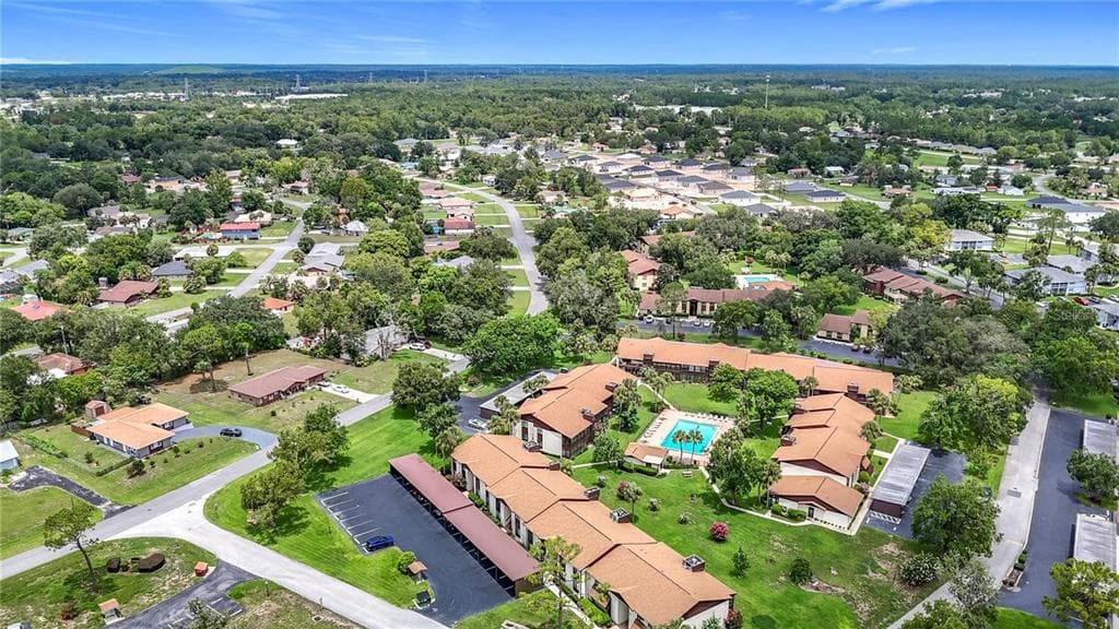 548 FAIRWAYS DRIVE # B, OCALA, FL 34472
