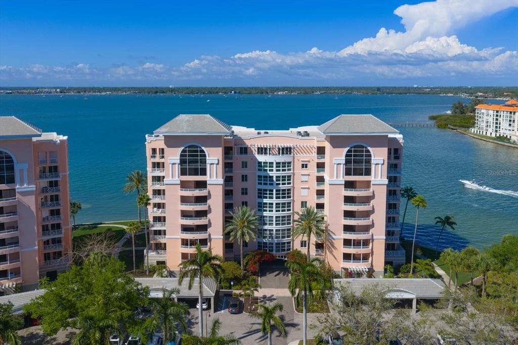 4993 BACOPA LANE S # 505, ST PETERSBURG, FL 33715