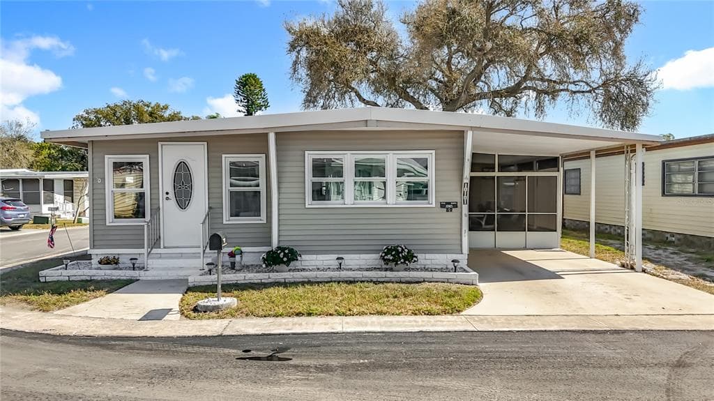10101 N LAKE DRIVE # 89, LARGO, FL 33773