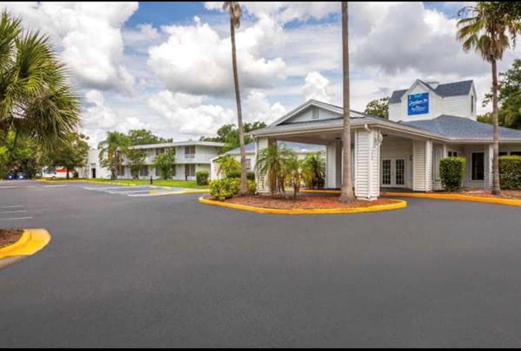 2930 NE POLYNESIAN ISLE # 219, KISSIMMEE, FL 34746