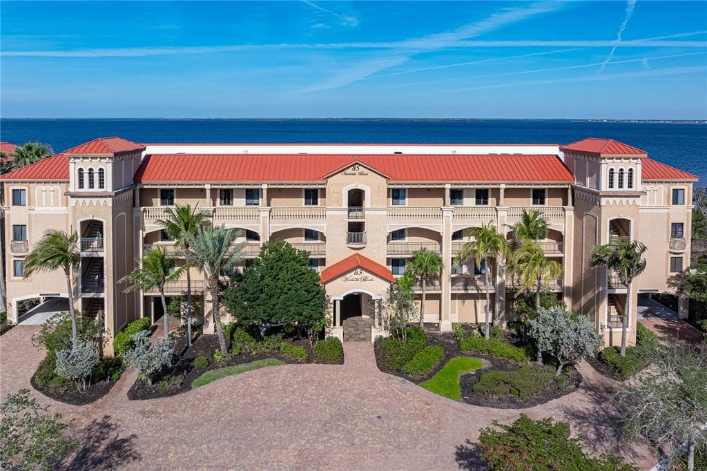 85 VIVANTE BOULEVARD # 8542, PUNTA GORDA, FL 33950