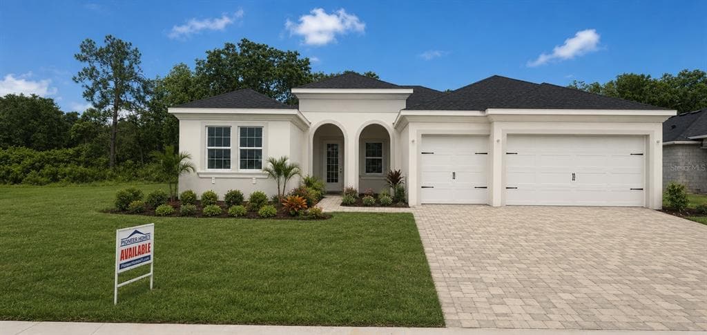 704 ESTATES BOULEVARD, TARPON SPRINGS, FL 34688